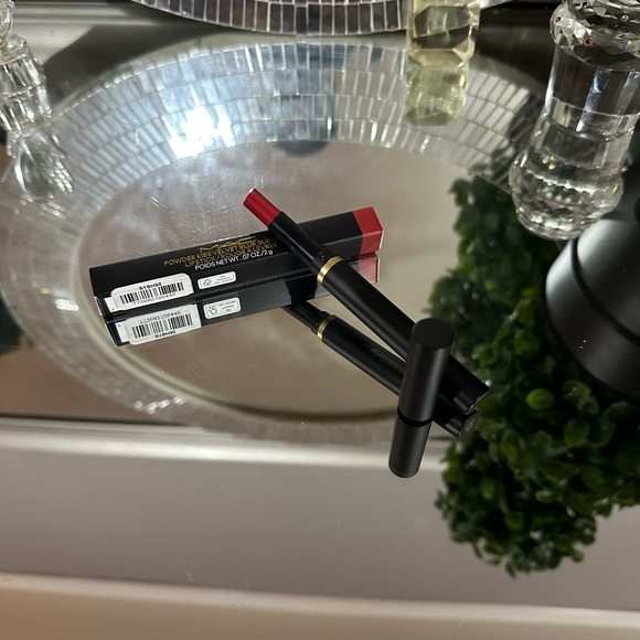 Mac Cosmetics Powder Kiss Velvet Blur Slim Stick Lipstick | Ruby New | Brand New - Picture 4 of 9